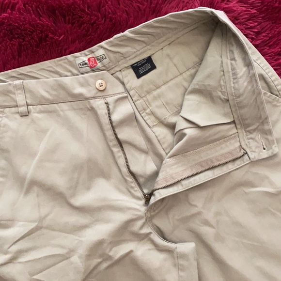 Chick-fil-A tan uniform pants - Picture 6 of 14